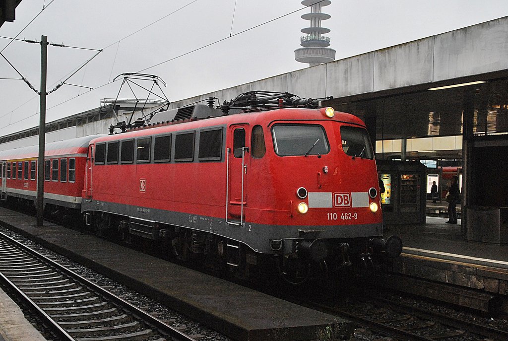 Die 462-9, stand am 28.09.2010 in Hannover, mit einen RE nach Minden.