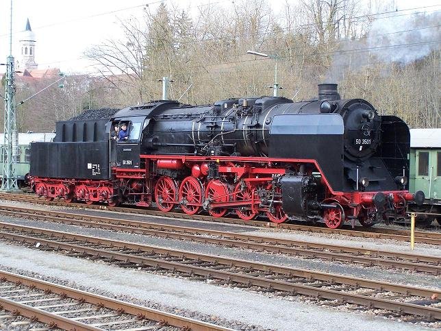 Die 50 3501 in Rottweil fr die 2. Rottweiler Dampftage am 28/11/09