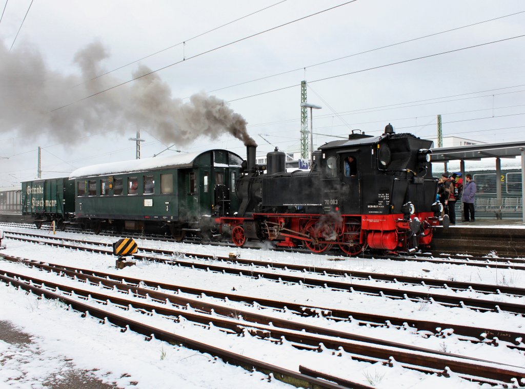Die 70 083 am 08.04.2012 bei einer Rangierfahrt in Mnchen Ost.