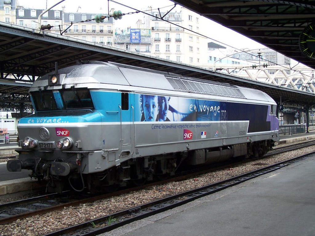 Die 72177 im Bahnhof Paris-Est am 04/10/10.