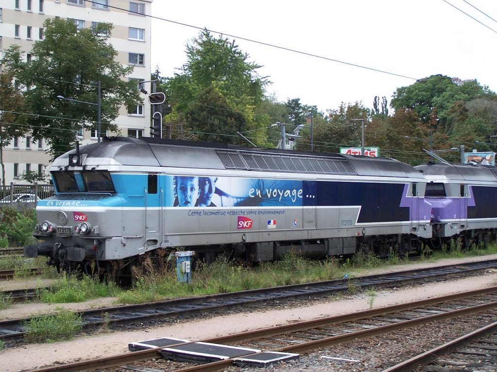 Die 72178 steht in Mulhouse am 30/08/10.