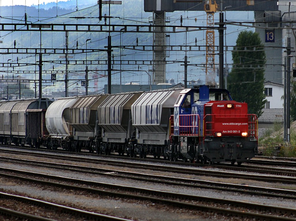 Die Am 843 061 am 30.06.2009 bei Rangierarbeiten im RB Biel. 