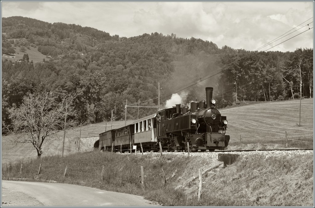Die B-C Malett 105 auf dem Weg nach Chamby bei Cornaux.
27. Mai 12