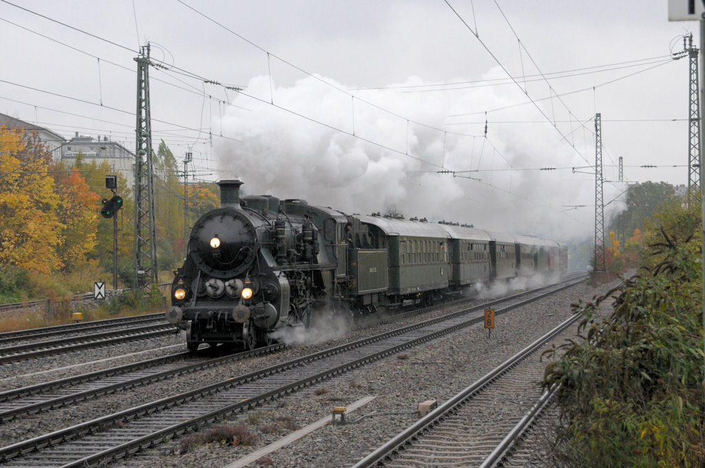 Die bayr. S 3/6 am 16.10.10 am Heimeranplatz