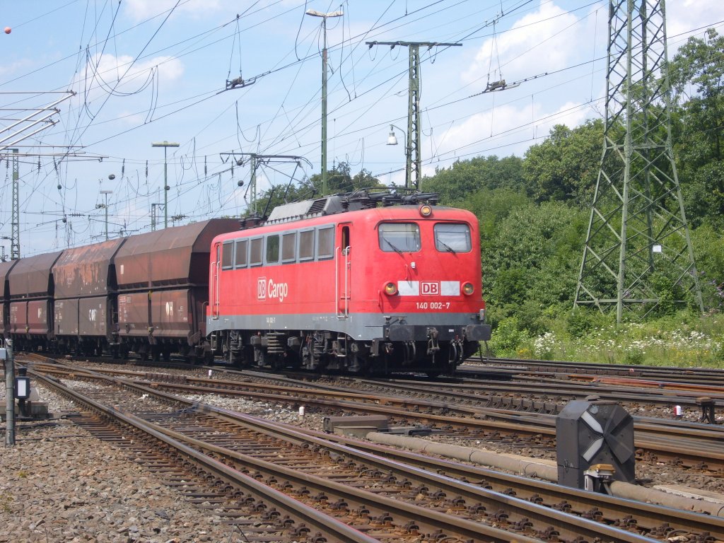 Die BR 140 002-7 kam am 16.07.2009 durch Kln Gremberg.