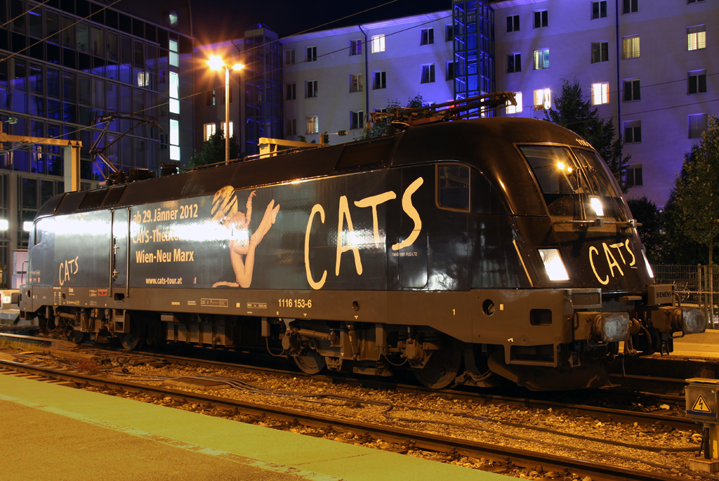 Die CATS 1116 153 steht mit einem EC von Wien in Mnchen HBF am 16.07.2012