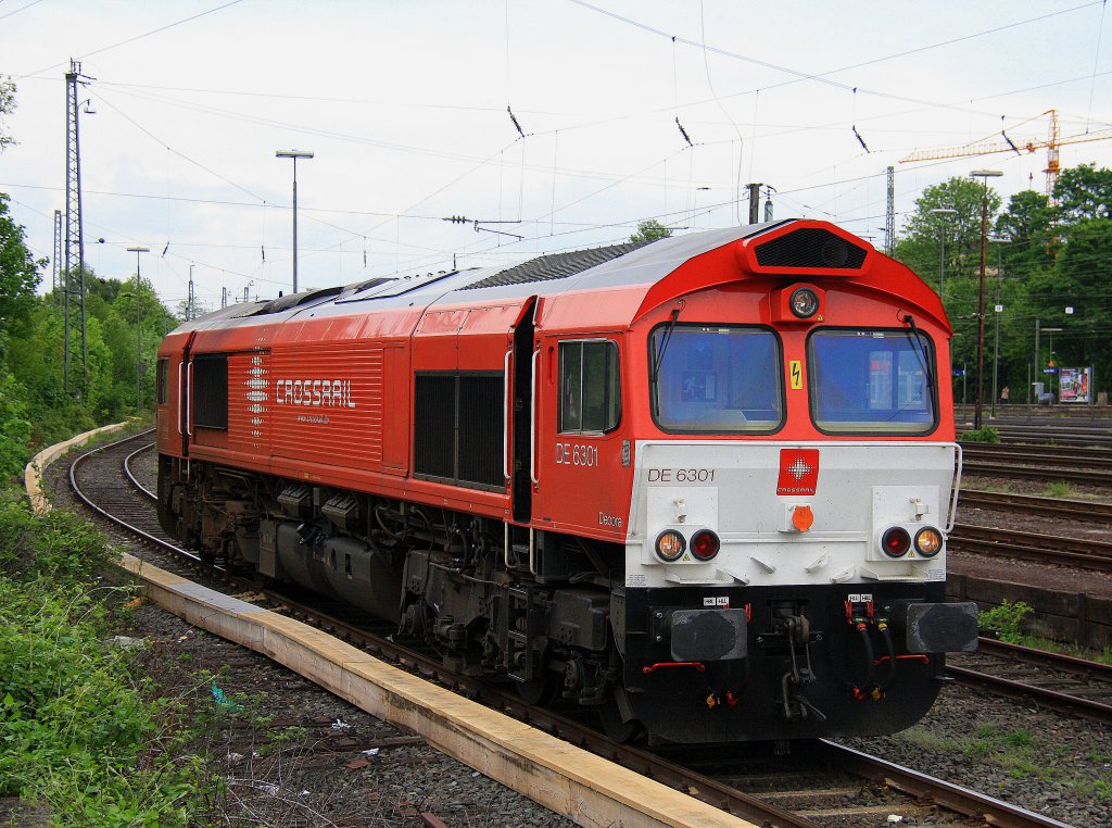 Die Class 66 DE6301  Debora  von Crossrail steht an der Laderampe in Aachen-West bei Wolken am 11.5.2012.