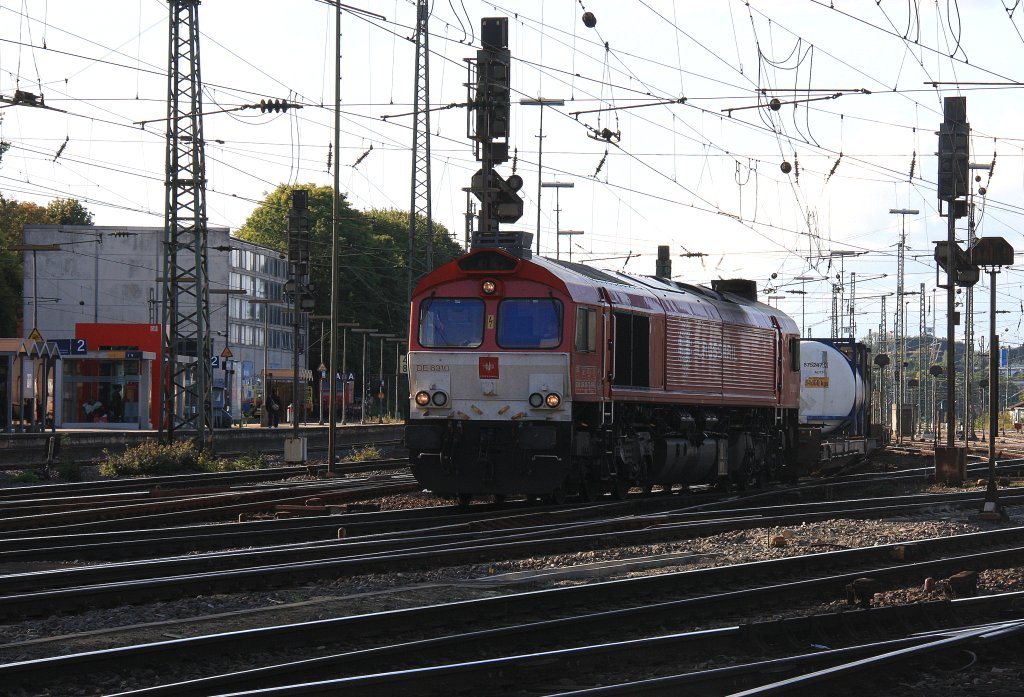 Die Class 66 DE6310   Griet  von Crossrail fhrt mit einem Containerzug von Aachen-West nach Belgien bei Sonnenschein am 22.9.2012.