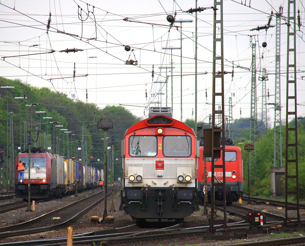 Die Class 66 DE6312  Alix  von Crossrail rangiert in Aachen-West am 3.5.2012.