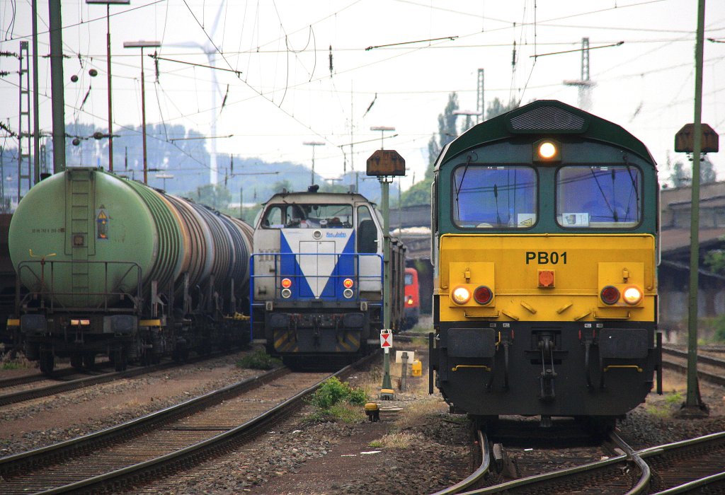 Die Class 66 PB01 von der Rurtalbahn und fhrt als Lokzug aus Aachen-West nach Montzen(B) bei Wolken am 13.6.2012.