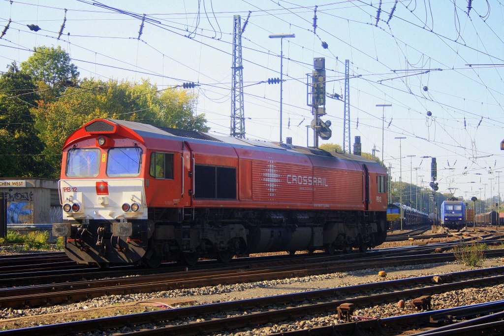 Die Class 66 PB12  Marleen  von Crossrail rangiert in Aachen-west bei Sommerwetter.
1.10.2011
