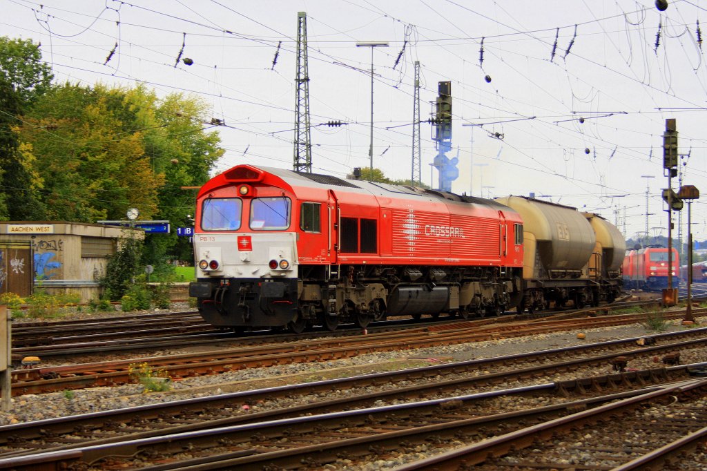 Die Class 66 PB13  Ilse  von Crossrail fhrt mit einem Silozug aus Polen nach Belgien bei der Ausfahrt in Aachen-West bei Herbstwetter.
9.10.2011