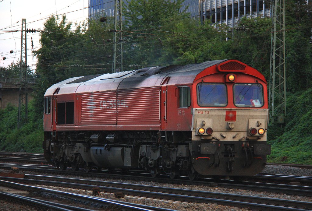 Die Class 66 PB13  Ilse  von Crossrail rangiert in Aachen-West in der Abendstimmung am 29.8.2012.