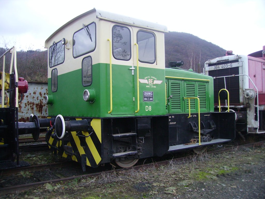 Die D8 der Brohltalbahn auf dem Gtergelnde Brohl