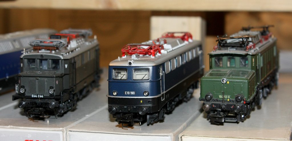 Die E44 044 , E10 190 und die 194 012 auf der internationalen Modellbahnausstellung Kln Deutz am 20.11.2010.