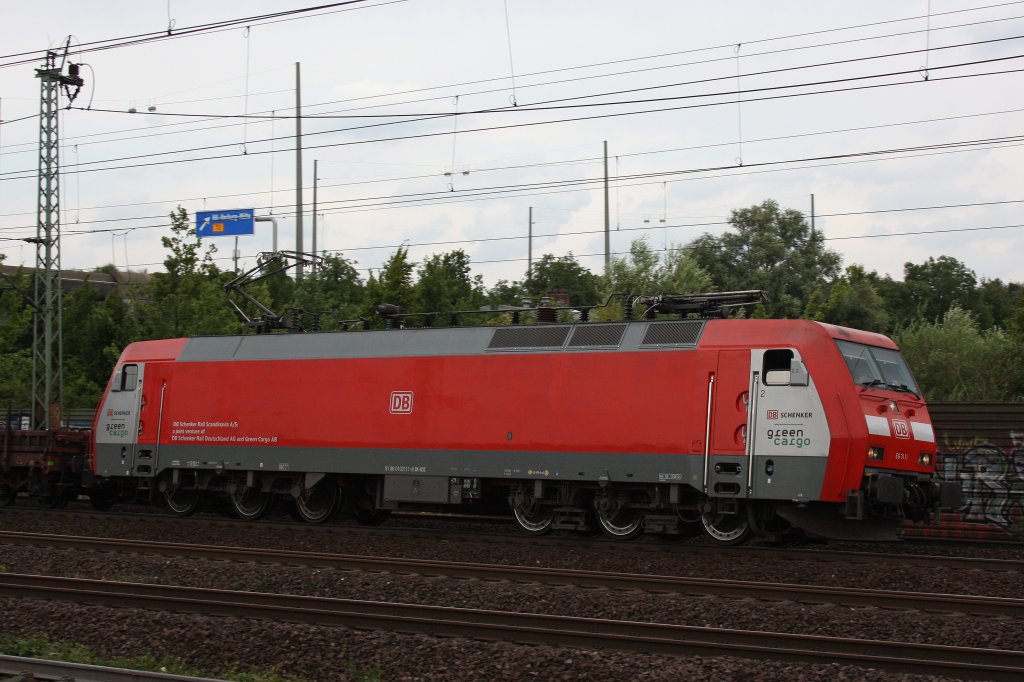 Die EG 3111 legt sich am 31.7.12 in Hamburg-Harburg in die Kurve.