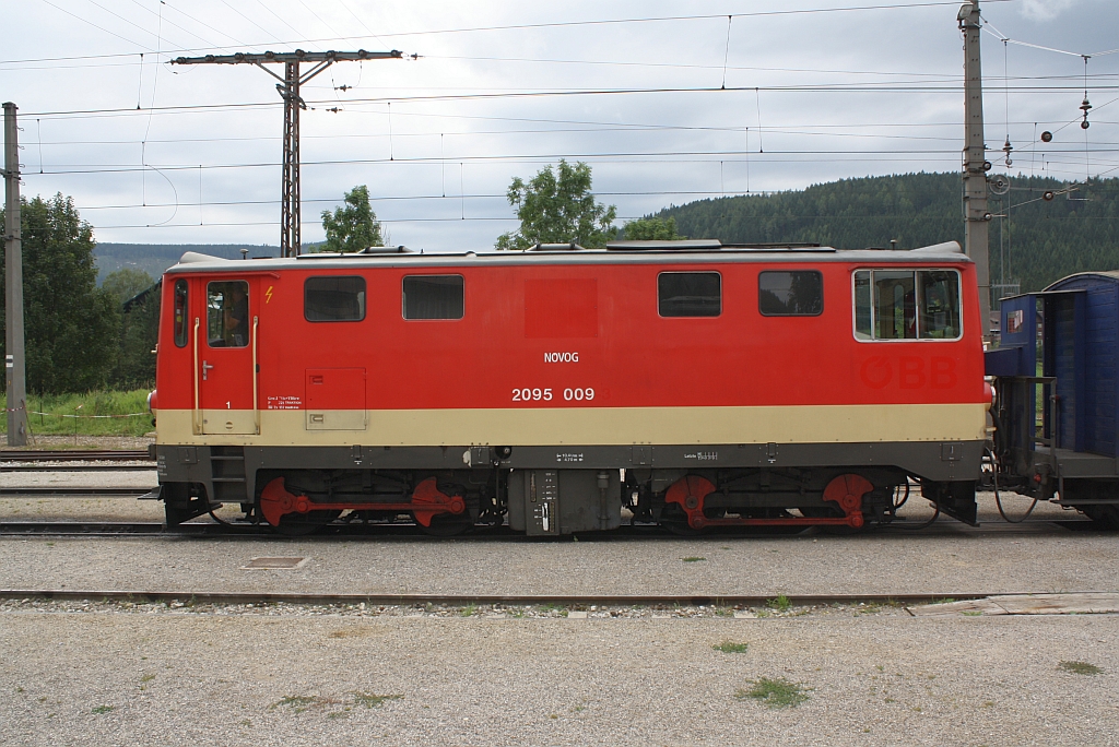 Die ehemalige BB, nunmehrige NVOG 2095 009 am 25.August 2012 im Bf. Mariazell.