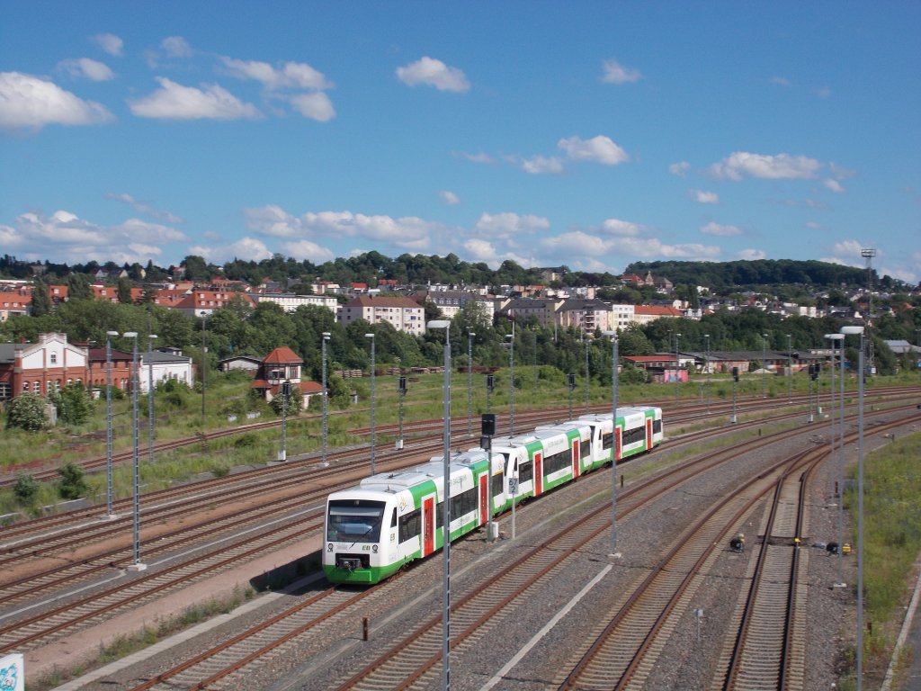 Die Erfurter Bahn auf dem Weg nach Leipzig, hier vorbei am alten Bw. Gera 22.6.2013
