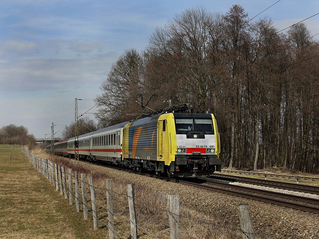 Die ES 64 F4-091 mit einem Brenner EC am 20.03.2010 unterwegs beim B� Vogel.