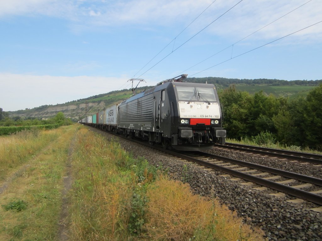 Die ES 64 F4-102 war am 15.08.12 bei Th�ngersheim unterwegs.