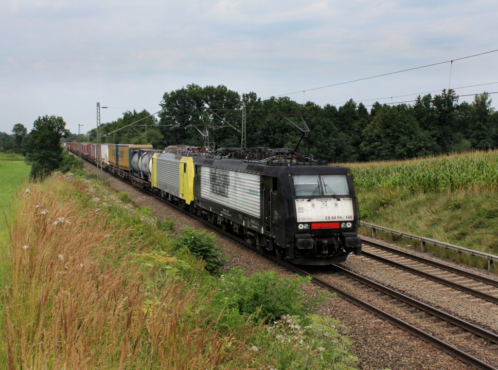 Die ES 64 F4-150 und die ES 64 F4-026 mit einem KLV-Zug am 04.08.2012 unterwegs bei Hilperting.