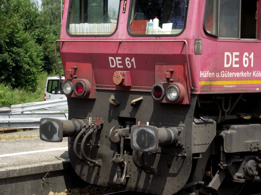 Die Front von DE 61 der HGK am 24.07.13 in Kempten Hbf 