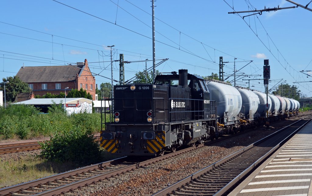Die G 1206 der RBB zog am 12.08.12 einen Gterzug durch Delitzsch u. Bf Richtung Bitterfeld. Der Zug kam zuvor von Eilenburg und machte im oberen Bahnhof Kopf.