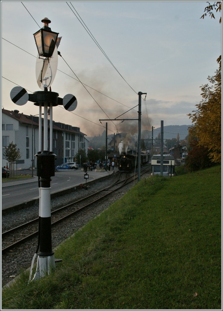 Die Hippsche Wendescheibe geht zum lezten Mal fr die Saison 2011 fr den B-C Dampfzug auf Fahrt. 
Blonay, den 30. Okt 2011