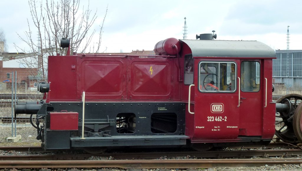 Die Kf 323 462-2 war bei den 2. Geraer Eisenbahnfrhling in Gera zusehen. Foto 13.04.2013 