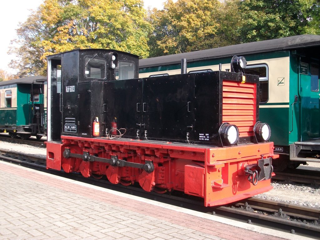 Die langjhrige Stammrangierlok Kf 6003 am 13.Oktober 2010 in Putbus.