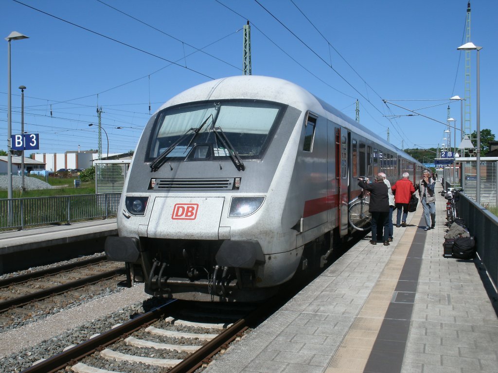 Die letzten Reisenden stiegen,am 10.Juni 2013,in Bergen/Rgen aus dem IC 2212 Koblenz-Binz.