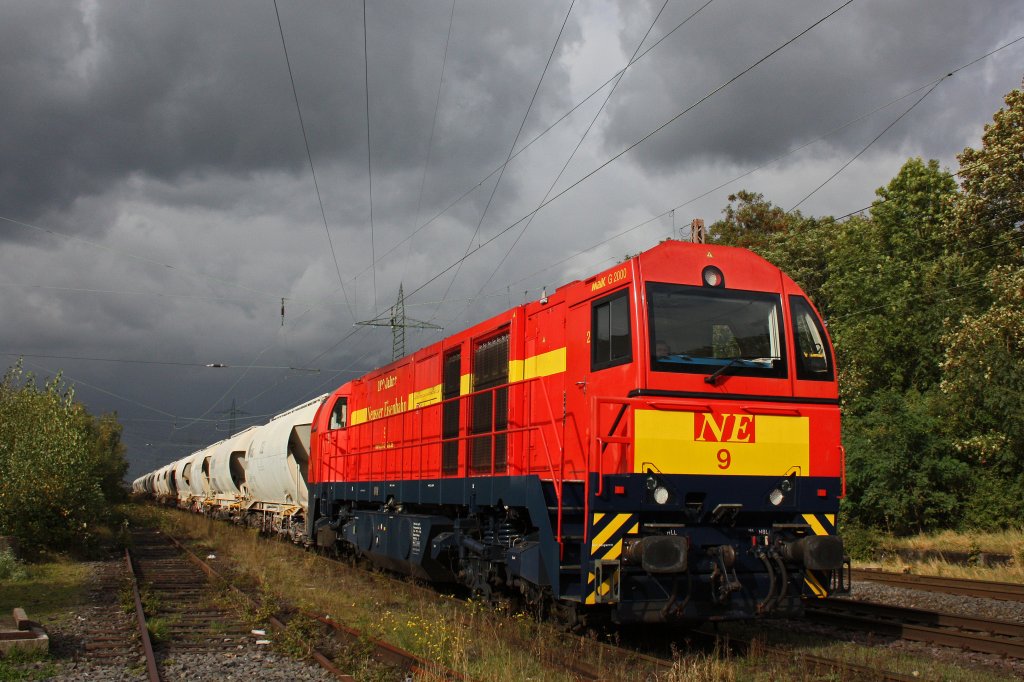 Die NEc 9 wartet am 7.10.11 in Ratingen-Lintorf auf Weiterfahrt nach Flandersbach.