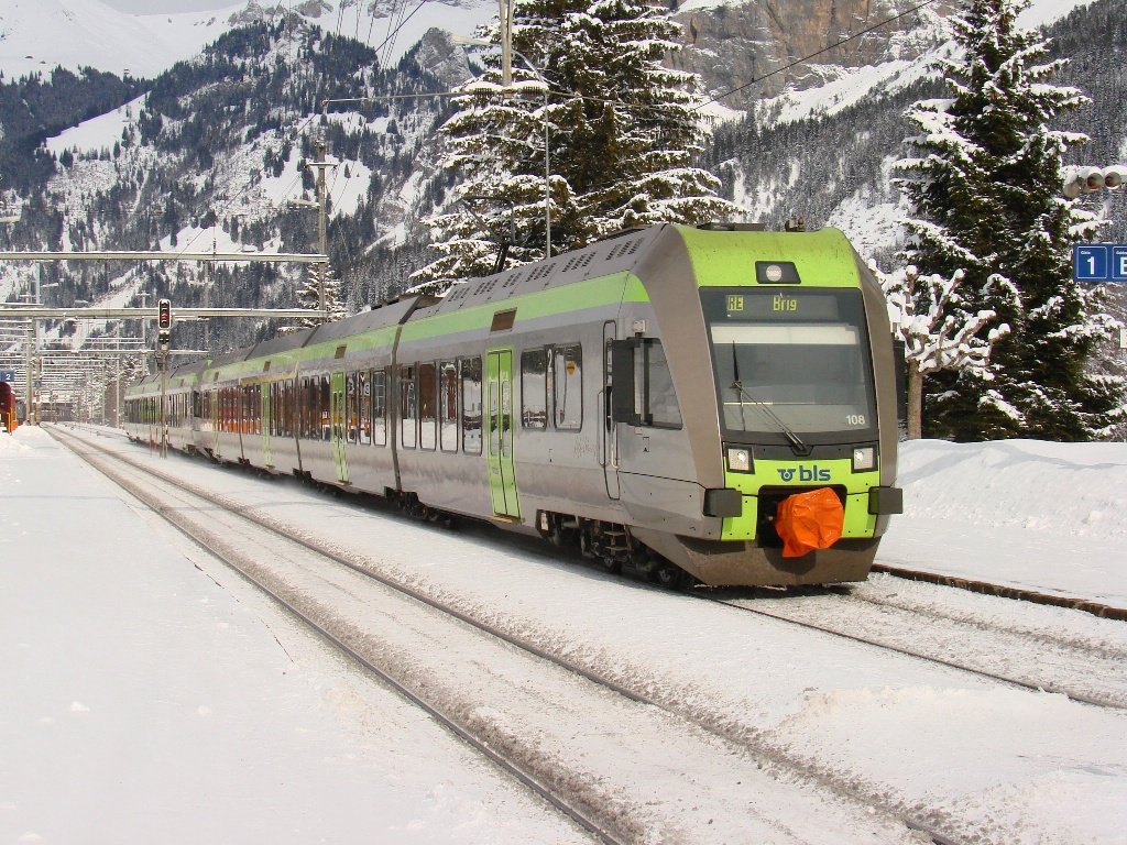 Die Neue Ltschberger RABe 535 108 ... Bf. Kandersteg - 01-02-2010