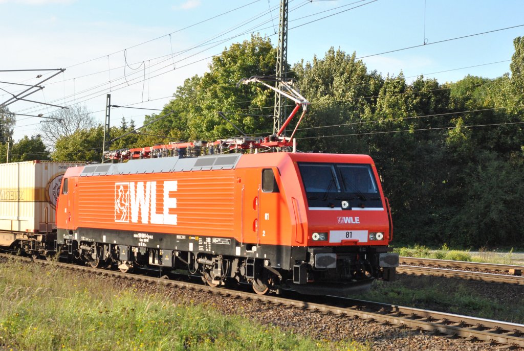 Die neue WLE 81, zieht am 15.09.2010 den Warsteinerzug durch Lehrte.