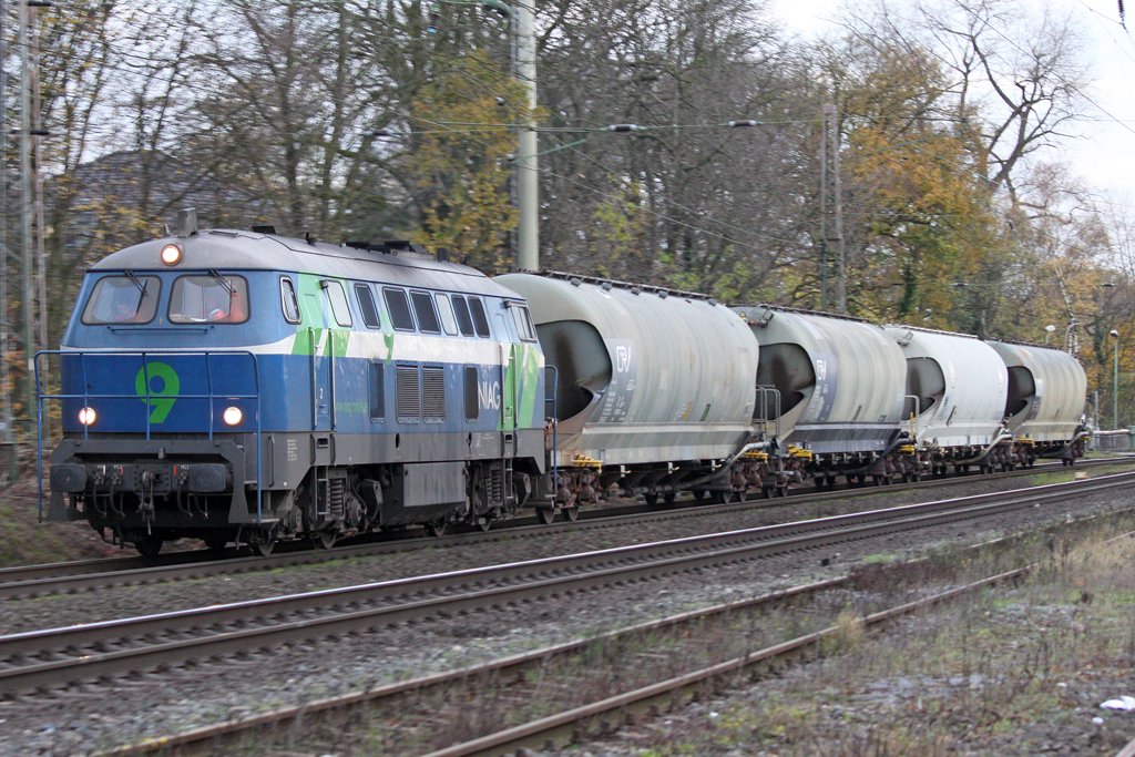 Die NIAG 9 (ex 216 055-4) in Ratingen Lintorf , am 13,11,09