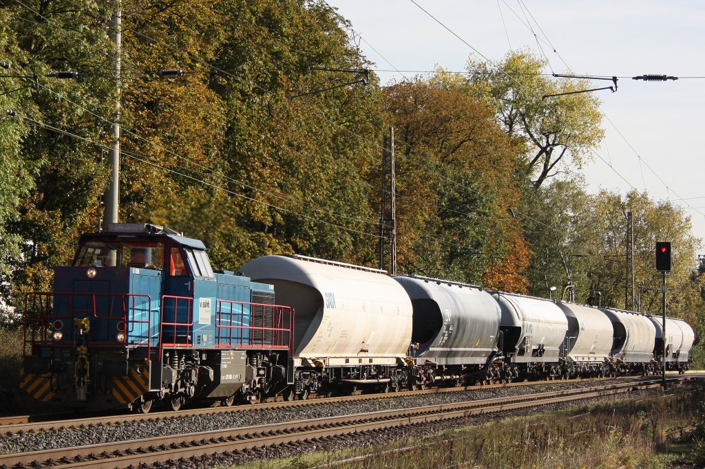 Die Niag Mietlok 275 501 (ex Chemion  Nicole ) bei der Durchfahrt durch Ratingen-Lintorf.Aufgenommen am 14.10.11.