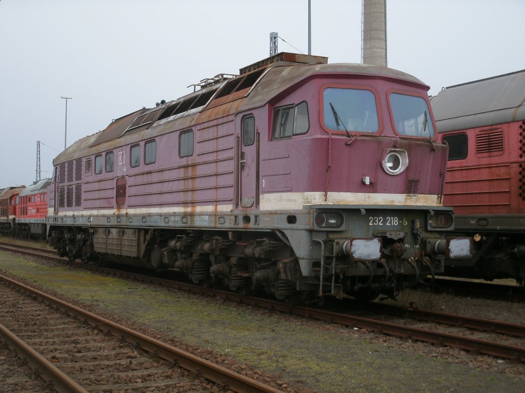 Die noch zum Bestand vom Bh Dresden Friedrichstadt z�hlende 232 218,am 03.Dezember 2011,in Mukran.