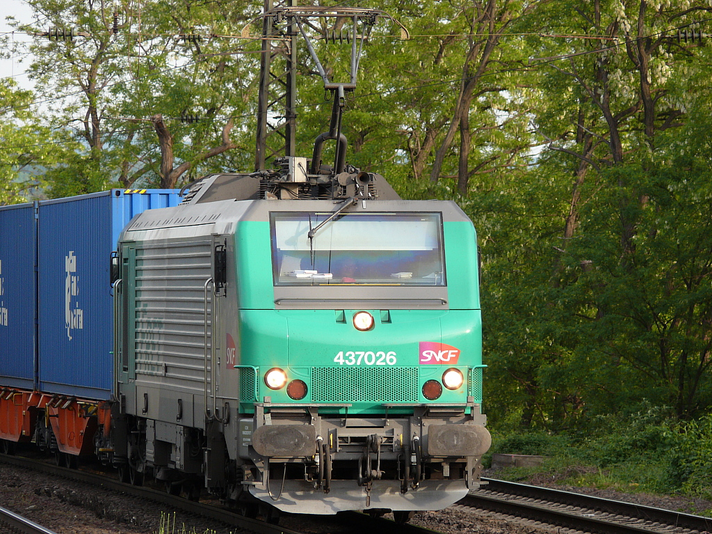 Die Prima Lok 437026 der SNFC/Fret. Witten Hbf. 07.05.2011.