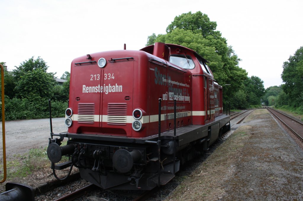 Die RBG V100 213 234-5 am 22.06.2010 Im Bahnhof Fredenbeck Niedersachen.