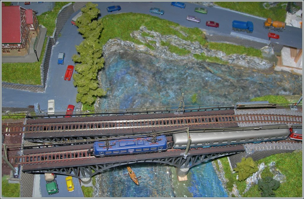 Die  Schwebende Brcke  aus der Vogelperspektive. 
31. Juli 2012