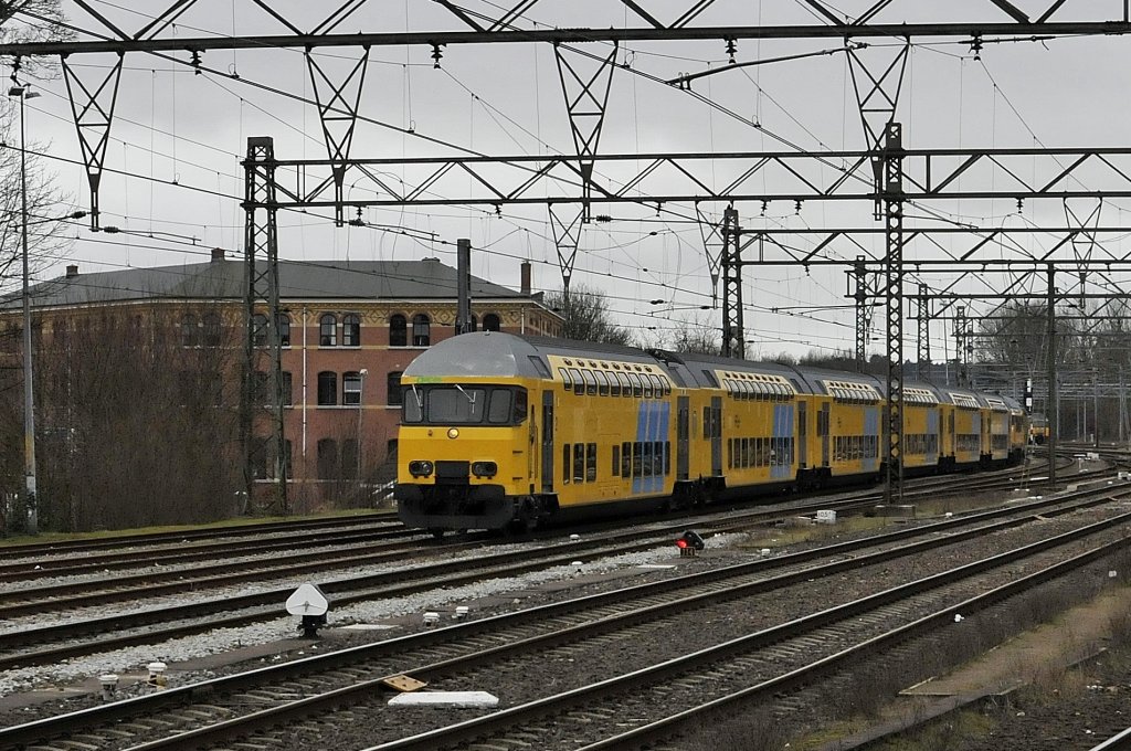 Die sechsteiliger DDm-1 am 05.03 2011 in Haarlem 