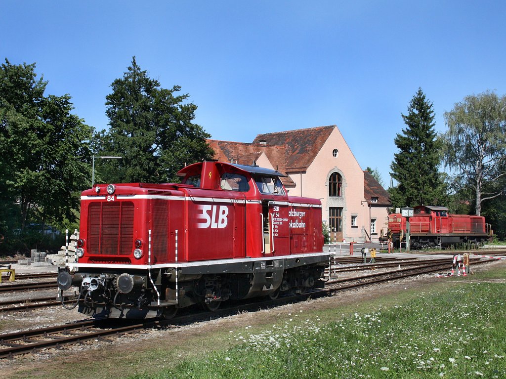 Die SLB V84 (V100) am 01.08.2010 ausgestellt in der Lokwelt Freilassing. 
