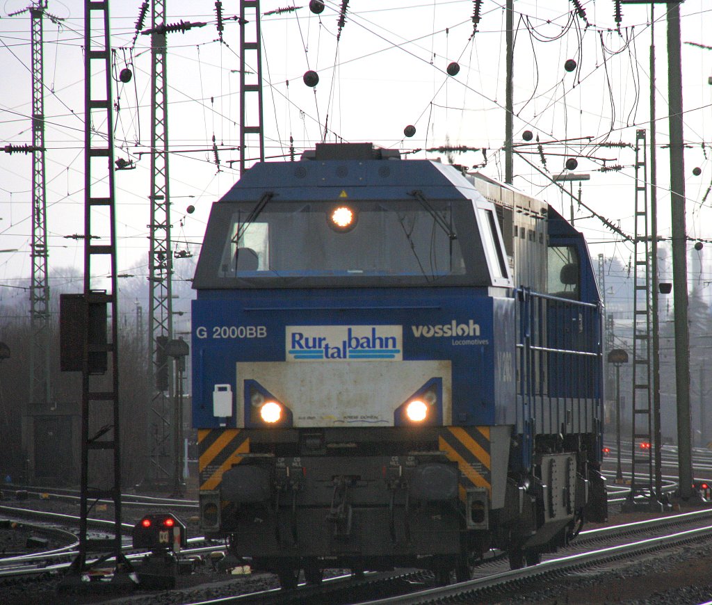 Die V203 von der Rurtalbahn steht in Aachen-West bei strmenden Regen am 21.1.2012.
