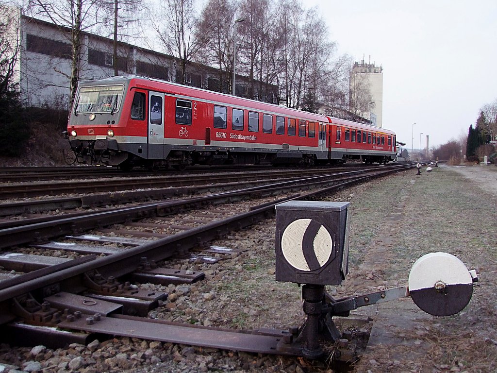Die Weichen sind gestellt fr 928-433 als REX5993 nach Linz/Donau;110123