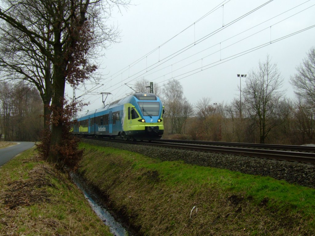 Die Westfalnebahn von Osnabrck nach Mnster sdlich von Westbevern. 05.03.11