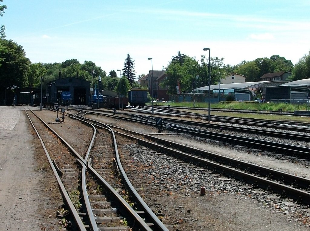 Die Zufahrtsgleise zur Wagenwerkstatt und zur Einsatzstelle in Putbus.