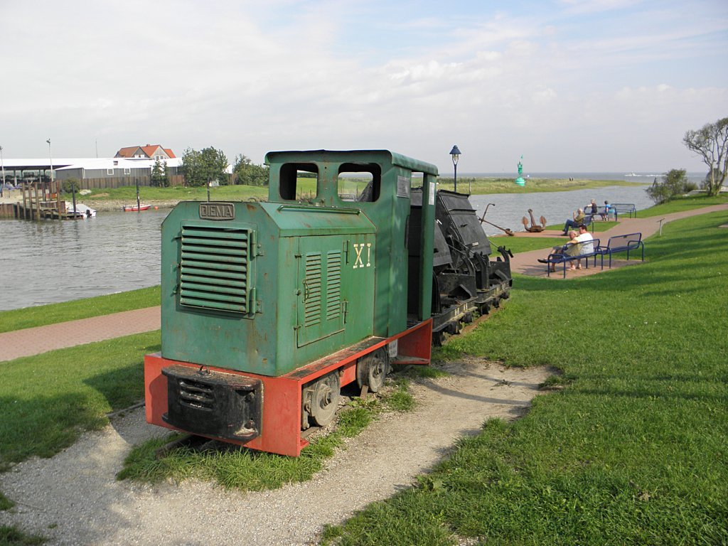Diema Deichbau Feldbahn mit Loren am Fedderwadder Siel am 26.8.2011 
