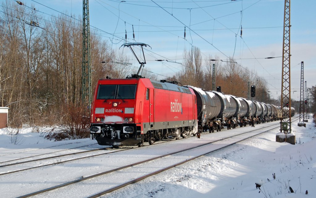 Diese 185 konnte zwar ihre Identitt verheimlichen, aber nicht ihren  Abschuss  verhindern. Sie fuhr am 10.12.10 durch Leipzig-Thekla Richtung Mockau.