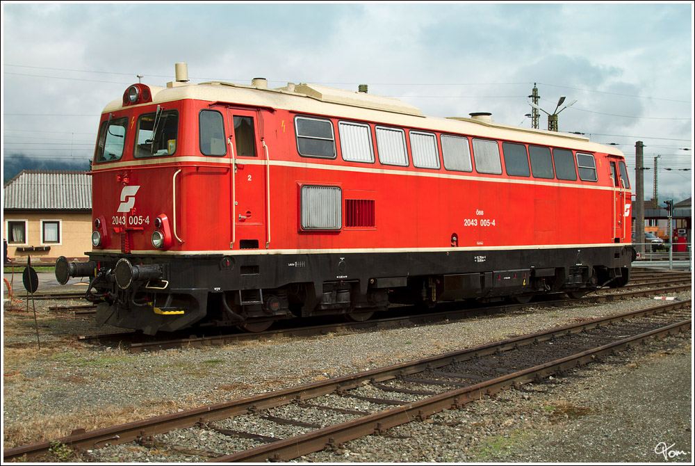 Diesellok 2043 005 am Stern in Knittelfeld.
11.6.2012