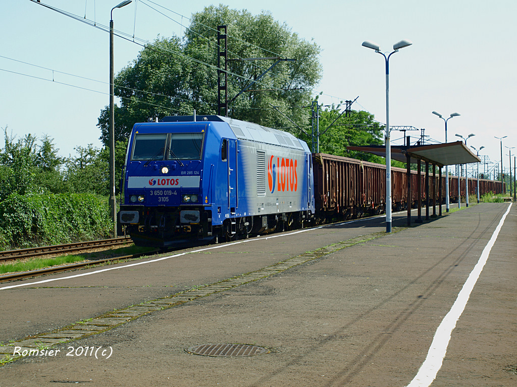 Diesellok BR 285 LOTOS mit einem Kohlenzug in Bieruń Nowy(Oberschlesien)am 2011.07.09.